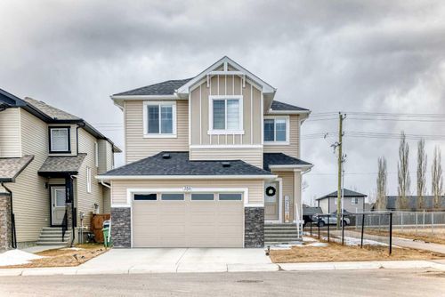 753 Edgefield Cres, Strathmore, AB, T1P0H5 | Card Image