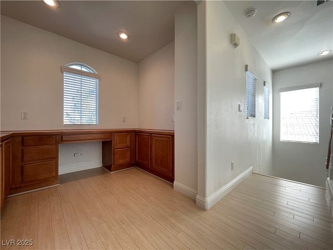 1581 Boundary Peak Way, House other with 5 bedrooms, 3 bathrooms and null parking in Las Vegas NV | Image 26