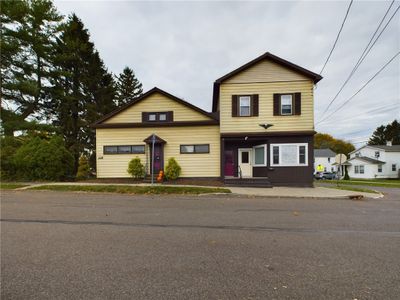 159 Washington Street, Home with 6 bedrooms, 3 bathrooms and null parking in Auburn NY | Image 1