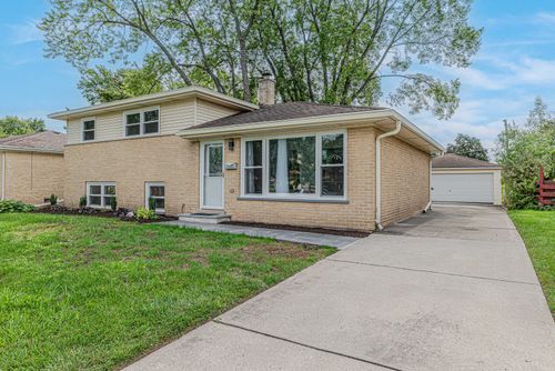 1321 Marcy Ln, Wheeling, IL, 60090-4421 | Card Image