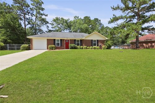 340 Hunters Branch Dr, Allenhurst, GA, 31301-2649 | Card Image