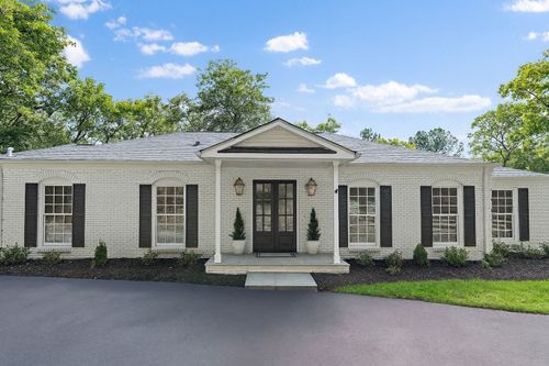 5622 Hillview Dr, Brentwood, TN, 37027-4206 | Card Image