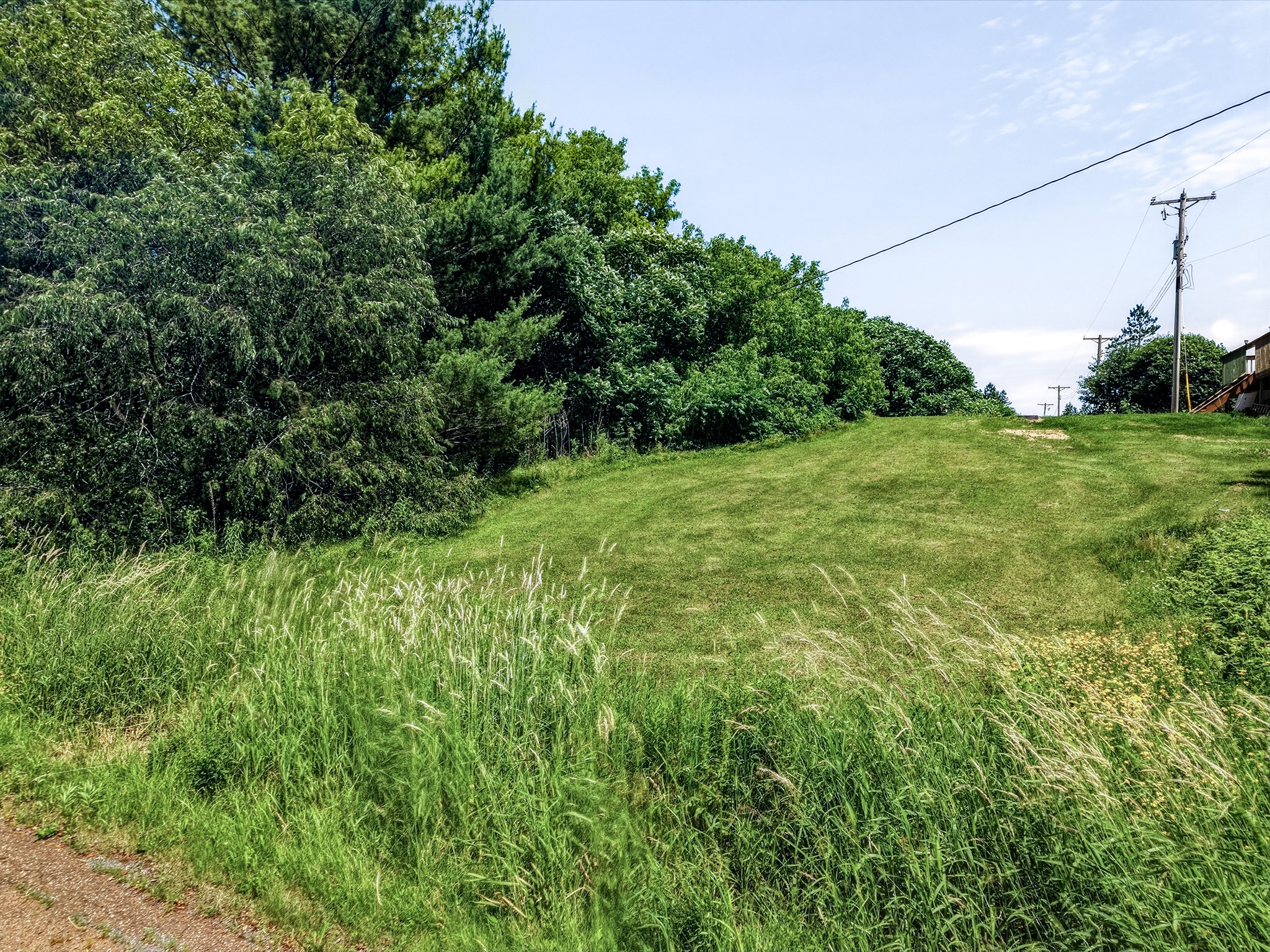 Land in Hawkins 4