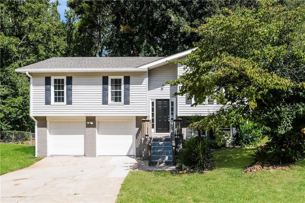 Northstrand Dr, Decatur, GA 30035