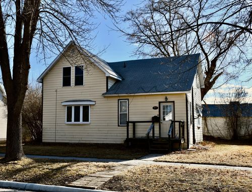410 Knight Ave N, Thief River Falls, MN, 56701-1931 | Card Image