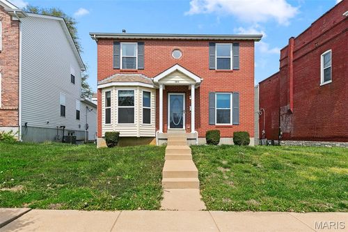 2813 Caroline Street, St Louis, MO, 63104 | Card Image