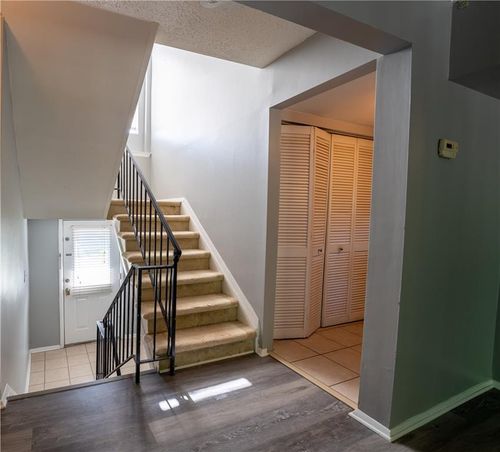 apt-f1-3301 Henderson Mill Rd, Atlanta, GA, 30341-4530 | Card Image