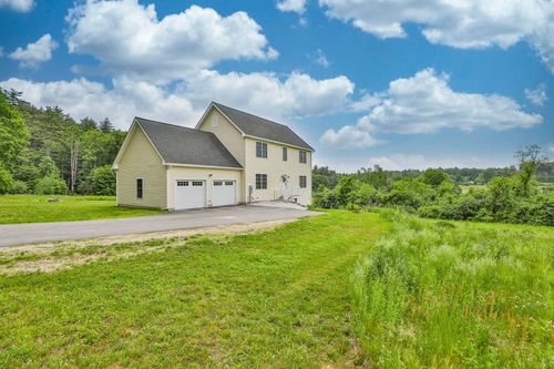 41A Howe Lane, Hollis, NH, 03049 | Card Image