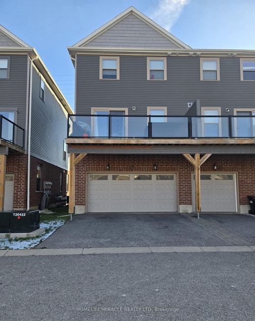 27-1 Leggott Ave, Barrie, ON, L4M0K7 | Card Image