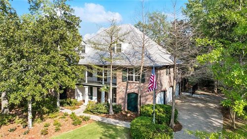 480 E Chase Ct, Mandeville, LA, 70448-4944 | Card Image