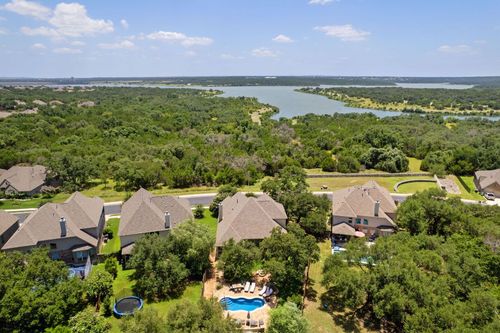 2036 Limestone Lake Dr, Georgetown, TX, 78633-2133 | Card Image