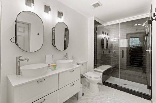 2208 Stoneleigh Pl, Mckinney, TX, 75071-2220 | Card Image