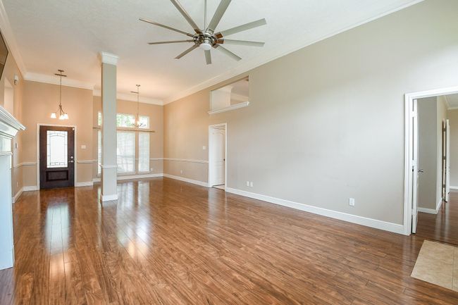 21818 Windsor Castle Dr, House other with 3 bedrooms, 2 bathrooms and 2 parking in Spring TX | Image 9