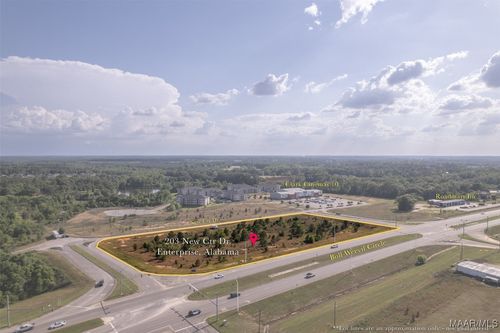 203 New Center Dr, Enterprise, AL, 36330 | Card Image