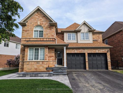 8 Mcnally St, Georgetown, ON, L7G6B7 | Card Image