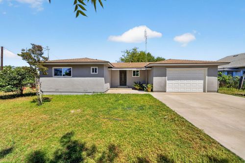 32598 Nw Grandview Street, Visalia, CA, 93291 | Card Image