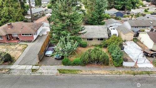 20616 54th Ave W, Lynnwood, WA, 98036-7621 | Card Image
