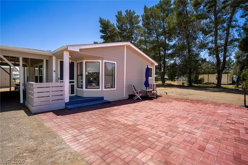 551 Fehrs Way, Pahrump, NV, 89060-1902 | Card Image