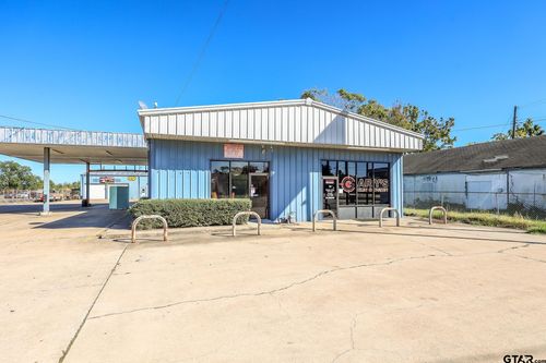 1428 N Jefferson Ave, Mount Pleasant, TX, 75455-2451 | Card Image