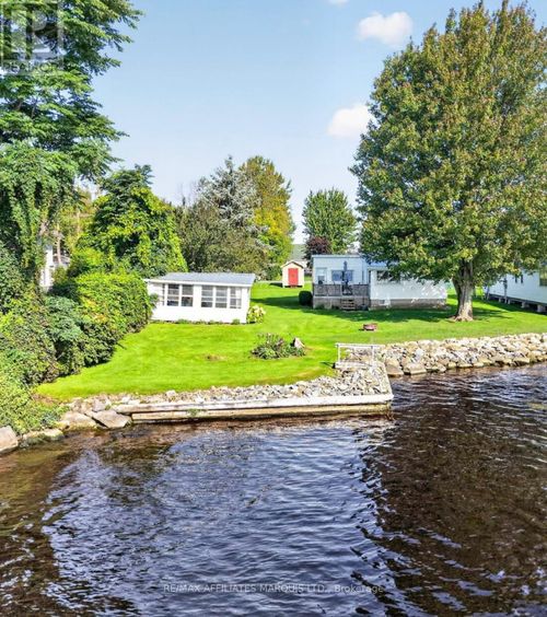 20450 Lakeview Street, South Glengarry, ON, K0C2E0 | Card Image