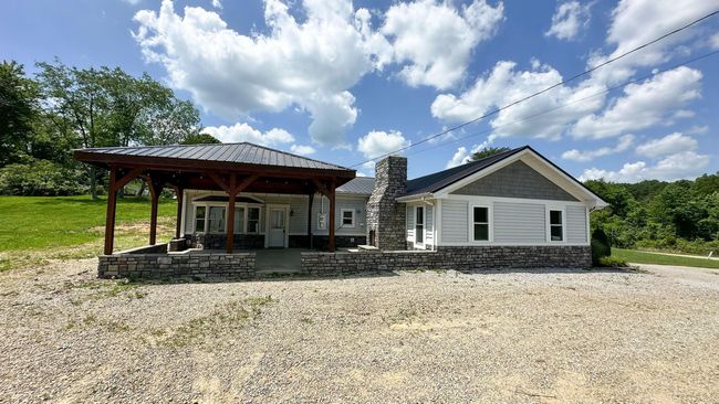 13943 State Route 278, House other with 4 bedrooms, 2 bathrooms and null parking in Logan OH | Image 5