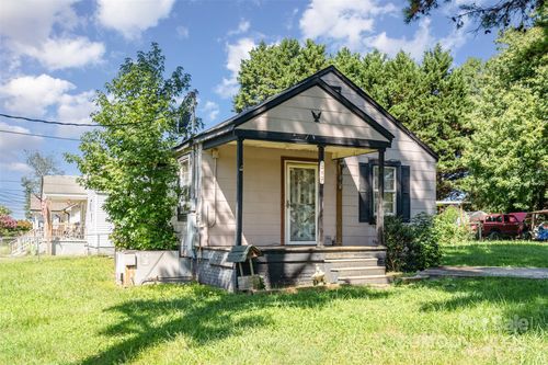 202 Hovis Rd, Stanley, NC, 28164-1412 | Card Image