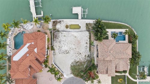 850 Capri Blvd, TREASURE ISLAND, FL, 33706-1026 | Card Image