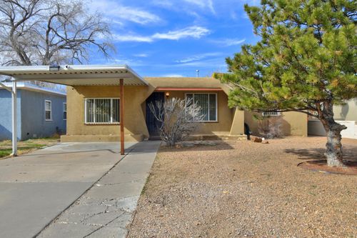 821 Madeira Dr Se, Albuquerque, NM, 87108-3615 | Card Image