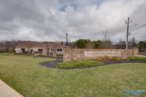 5 Spring Haven Cir Se, Huntsville, AL, 35803-3840 | Card Image