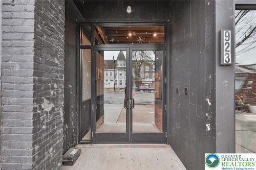 923 Northampton Street, Easton, PA, 18042 | Card Image