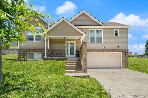 2814 Rolling Creek Dr, Jeffersonville, IN, 47130-8955 | Card Image