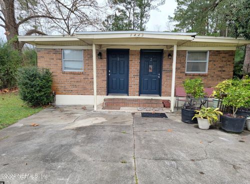 2-1443 Winnebago Ave, JACKSONVILLE, FL, 32210-1156 | Card Image