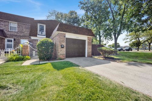 1S269 Ardmore Ave, Villa Park, IL, 60181-3703 | Card Image