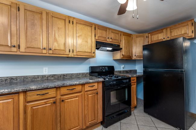 453 Illinois St, House other with 2 bedrooms, 1 bathrooms and 1 parking in Marseilles IL | Image 5