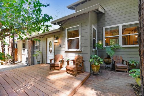 15607 Old Cazadero Rd, Guerneville, CA, 95446-9612 | Card Image