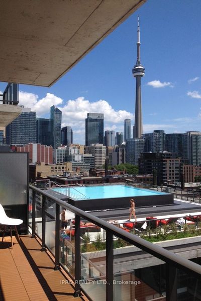 1014 - 560 King St W, Condo with 1 bedrooms, 1 bathrooms and 1 parking in Toronto ON | Image 1