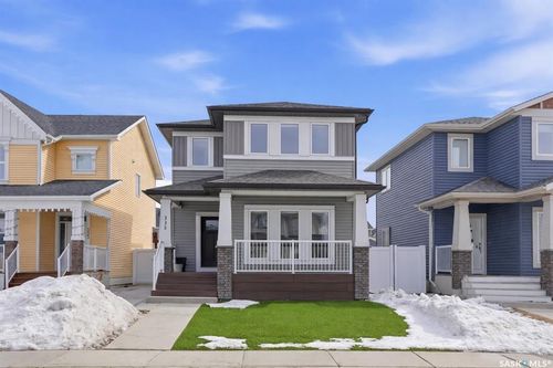 335 Secord Way, Saskatoon, SK, S7V0M4 | Card Image