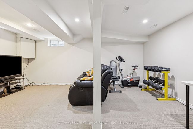 67 Gentle Gate Crescent, House attached with 3 bedrooms, 3 bathrooms and 2 parking in Hunt Club - South Keys and Area ON | Image 18