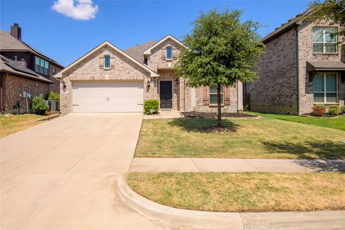 1305 Starlight Ave, Aubrey, TX, 76227-2716 | Card Image