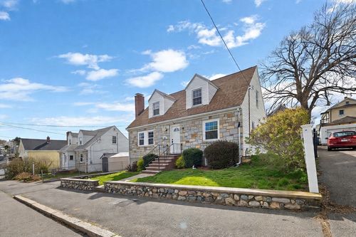 36 Irving St, Revere, MA, 02151-5233 | Card Image