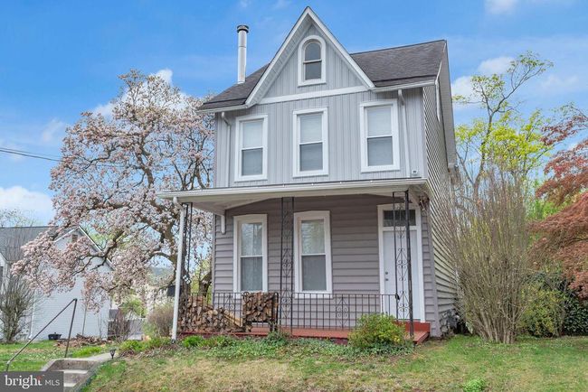 230 Broad St, House other with 3 bedrooms, 2 bathrooms and null parking in SPRING CITY PA | Image 4