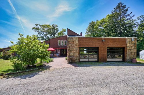 2 Cannon Hill Rd, Tuxedo Park, NY, 10987-4000 | Card Image