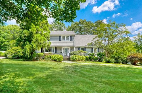 186 Conant Rd, Westwood, MA, 02090-1020 | Card Image