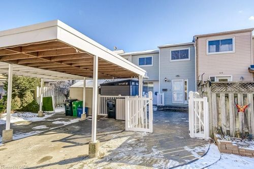 42 Frobisher Crt, Cambridge, ON, N1R6Z5 | Card Image