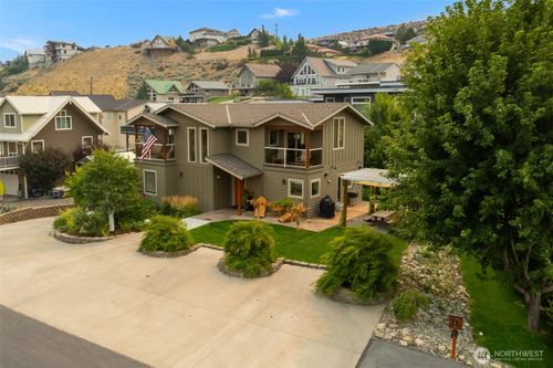 340 Lakefront Dr, Orondo, WA, 98843-9643 | Card Image