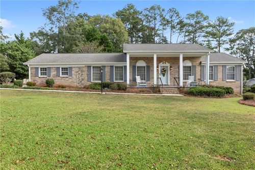 332 Plantation Cir, Fayetteville, GA, 30214-5414 | Card Image
