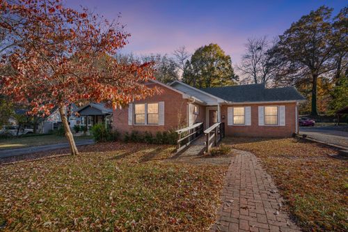 311 Edgewood St, Paris, TN, 38242-4136 | Card Image