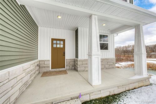 676 Round Rock Dr, Howell, MI, 48843-5814 | Card Image