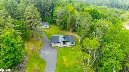 4001 County Rd 121, Kinmount, ON, K0M2A0 | Card Image