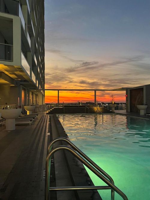 811-2000 Metropica Way, Sunrise, FL, 33323-3215 | Card Image